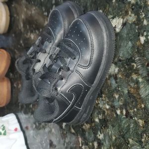 Kid Nike Black Air Force 1, low, size 8, used